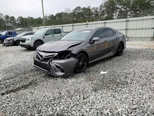 2022 Toyota Camry - Image 13
