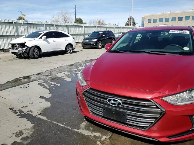 2017 Hyundai Elantra - Image 13