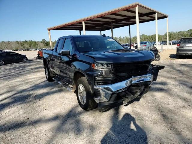 2019 Chevrolet Silverado - Image 10