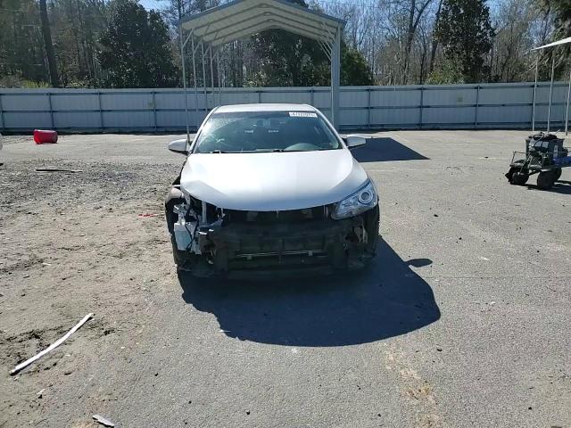2017 Toyota Camry - Image 10