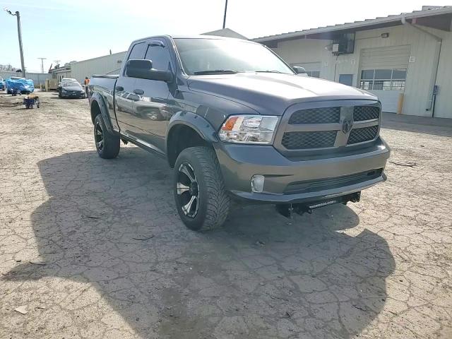 2014 RAM 1500 - Image 11