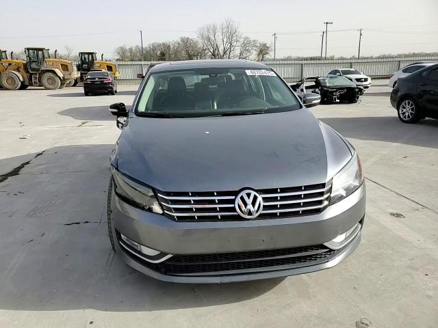 2014 Volkswagen Passat - Image 11