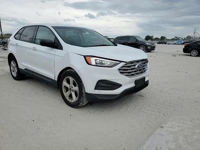 2019 Ford Edge - Image 14