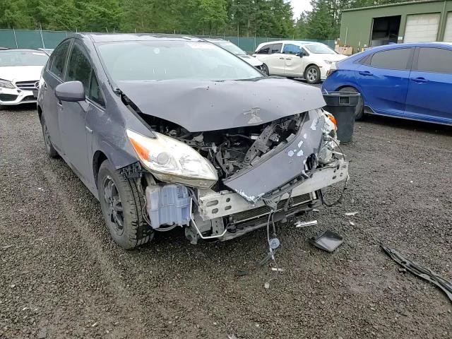 2014 Toyota Prius - Image 10