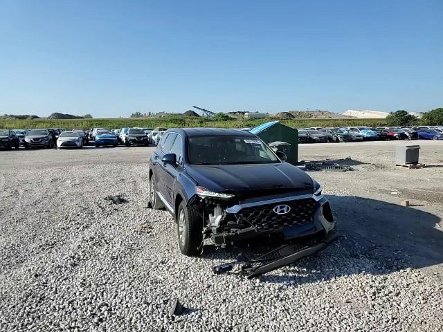 2019 Hyundai Santa Fe - Image 12