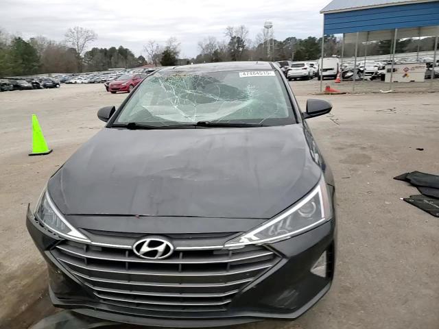 2020 Hyundai Elantra - Image 10