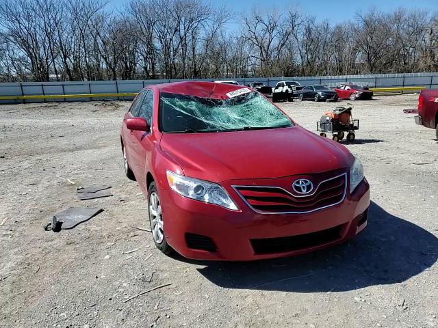 2011 Toyota Camry - Image 10