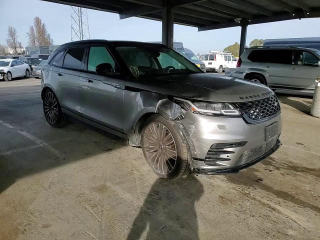 2018 Land Rover Range Rover - Image 11
