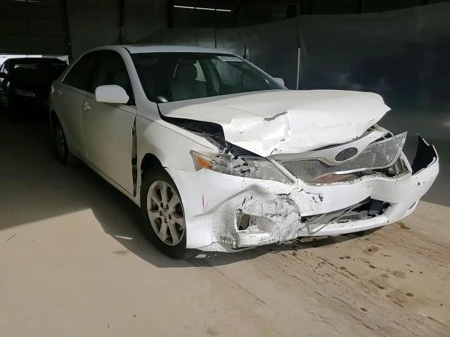 2011 Toyota Camry - Image 10