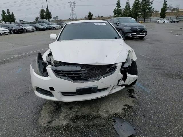 2010 Nissan Altima - Image 10