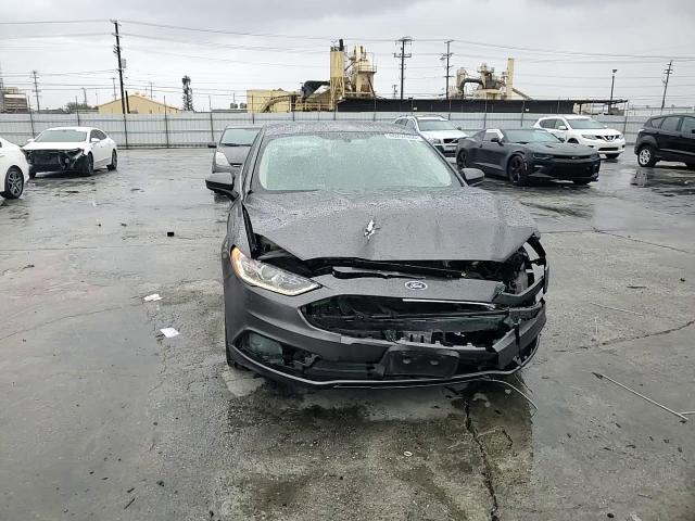 2017 Ford Fusion - Image 11