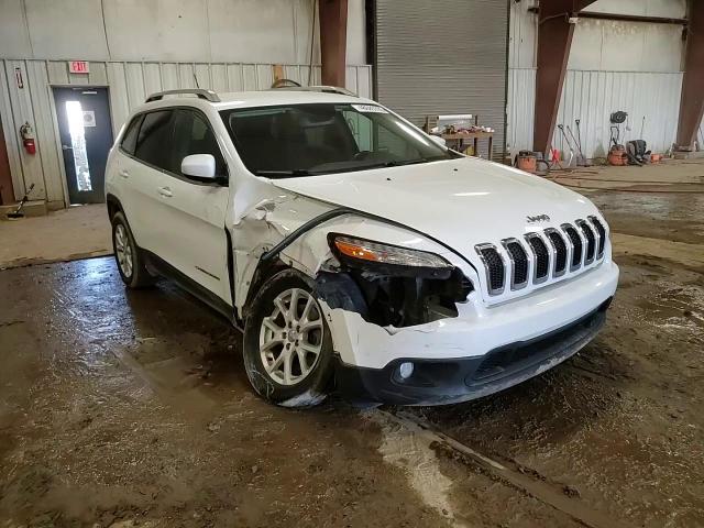 2017 Jeep Grand Cherokee - Image 11