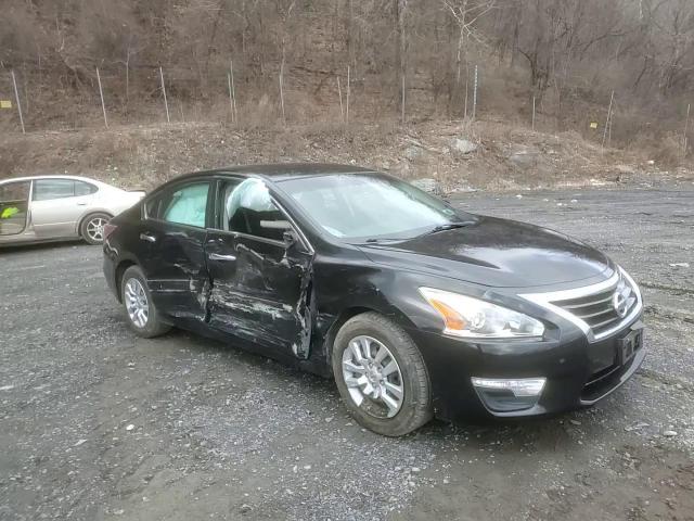 2015 Nissan Altima - Image 13
