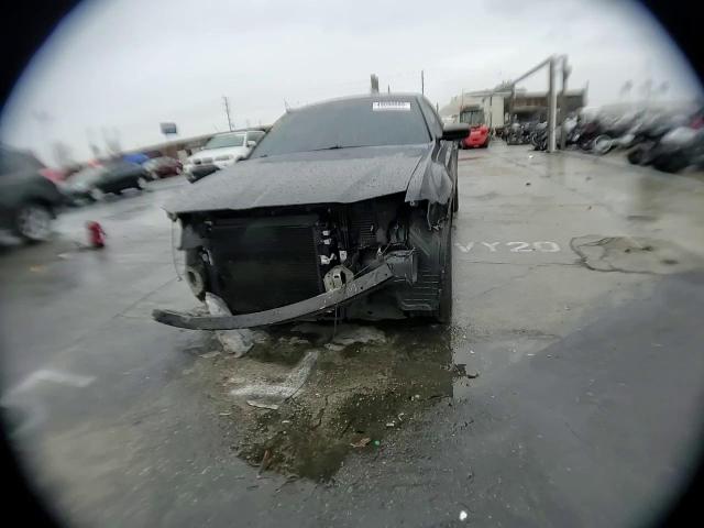 2018 Chrysler 300 - Image 10