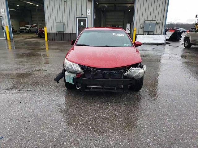 2014 Toyota Camry - Image 13