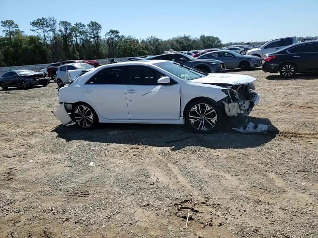 2012 Toyota Camry - Image 10