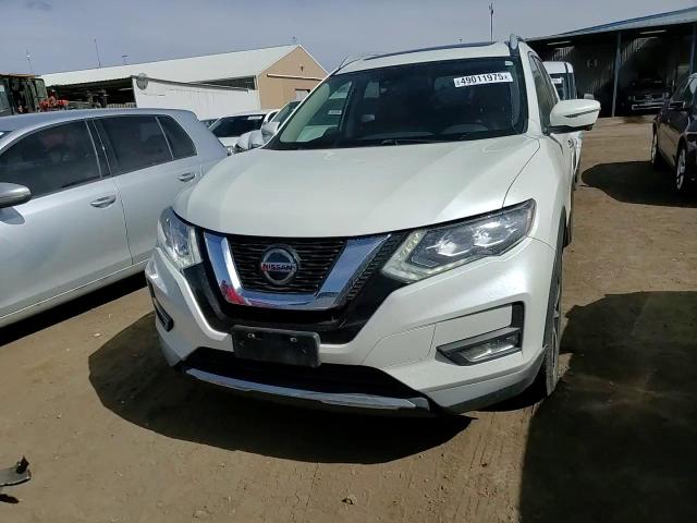 2019 Nissan Rogue - Image 12