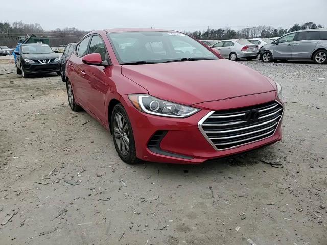 2017 Hyundai Elantra - Image 11