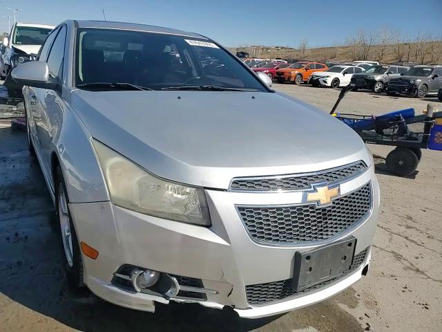 2012 Chevrolet Cruze - Image 14
