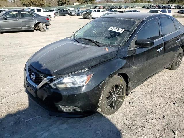 2017 Nissan Sentra - Image 10
