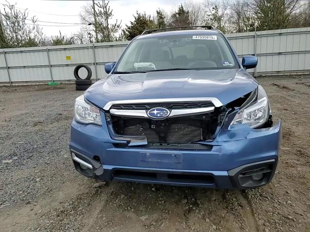 2017 Subaru Forester - Image 11