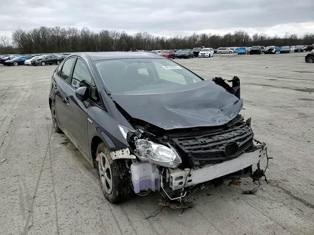 2015 Toyota Prius - Image 11