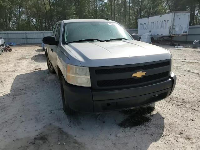 2008 Chevrolet Silverado - Image 11