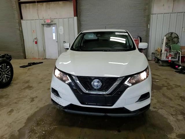 2021 Nissan Rogue - Image 11