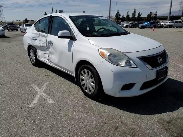 2014 Nissan Versa - Image 11