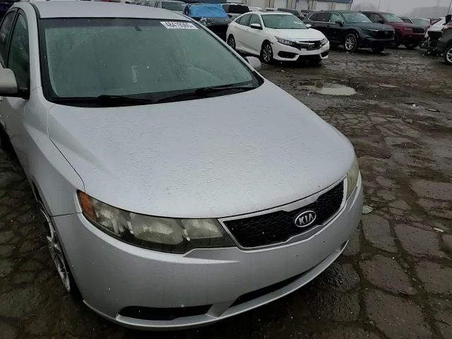 2012 Kia Forte - Image 10
