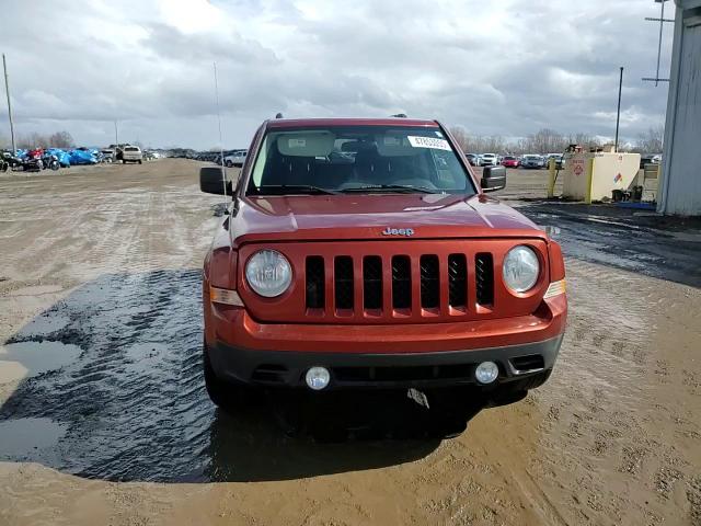 2012 Jeep Liberty (Patriot) - Image 14