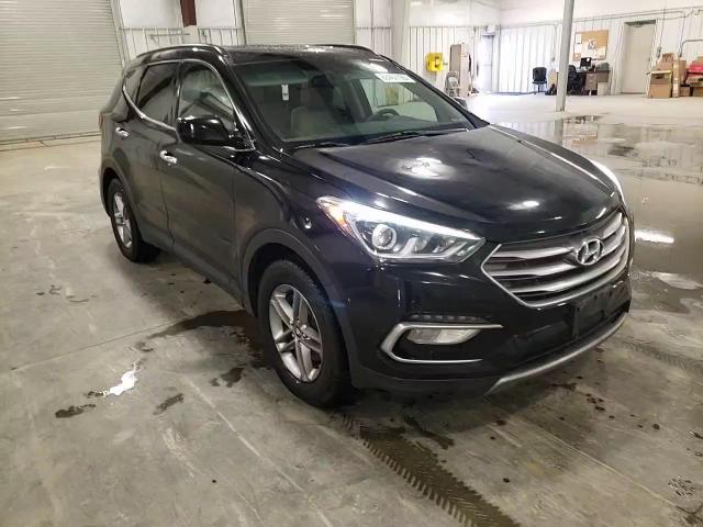 2017 Hyundai Santa Fe - Image 12