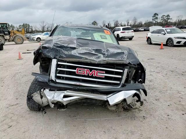 2012 GMC Sierra - Image 11