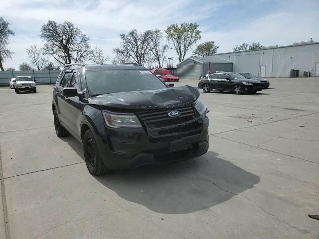 2017 Ford Explorer - Image 12