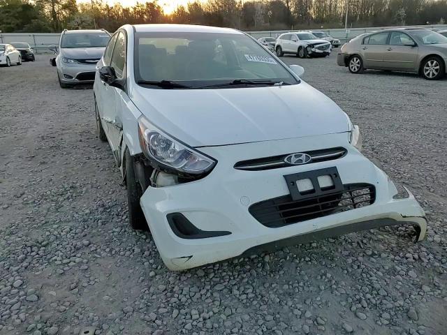 2017 Hyundai Accent - Image 10