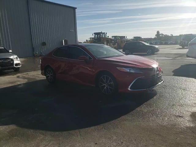 2024 Toyota Camry - Image 13