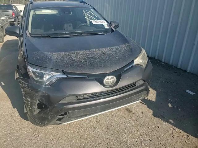 2018 Toyota RAV 4 - Image 11