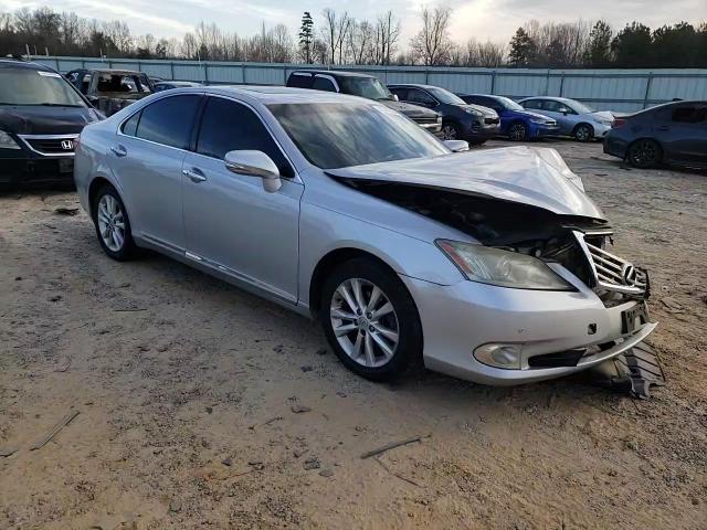 2010 Lexus ES - Image 10