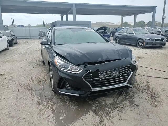 2018 Hyundai Sonata - Image 13