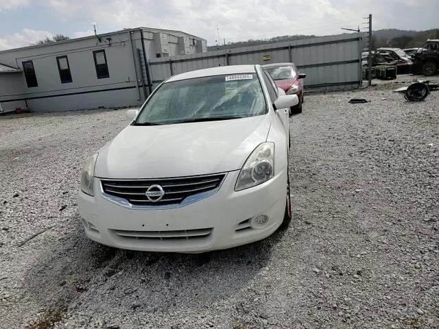 2012 Nissan Altima - Image 10