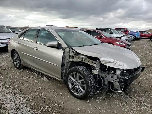 2015 Toyota Camry - Image 14