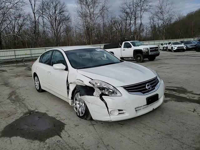 2012 Nissan Altima - Image 11