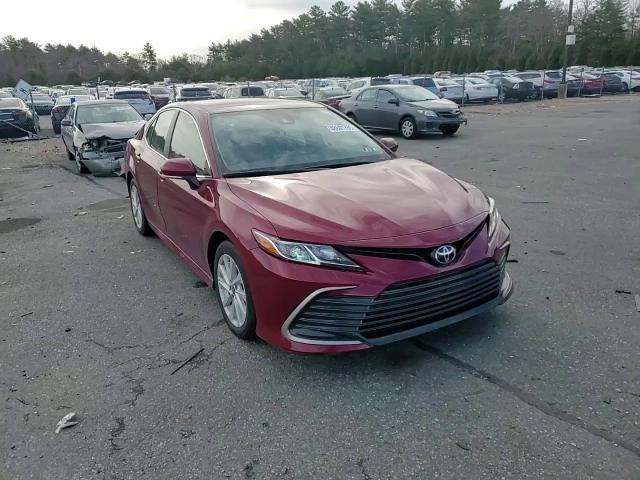 2022 Toyota Camry - Image 10