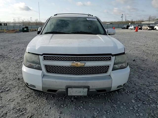 2011 Chevrolet Avalanche - Image 11