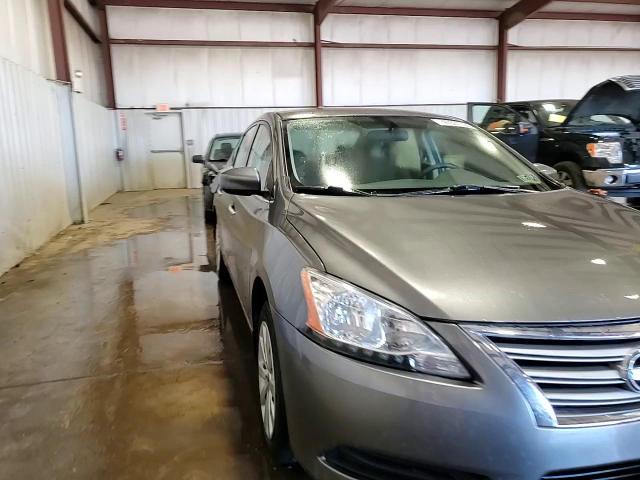 2015 Nissan Sentra - Image 13
