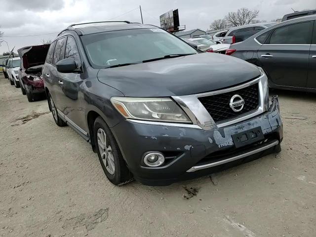 2014 Nissan Pathfinder - Image 11