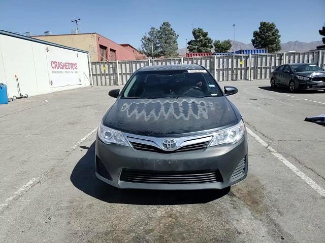 2012 Toyota Camry - Image 11
