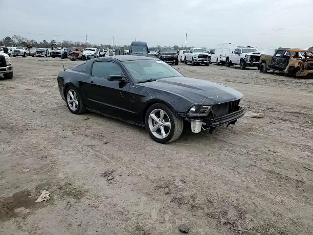 2012 Ford Mustang - Image 11
