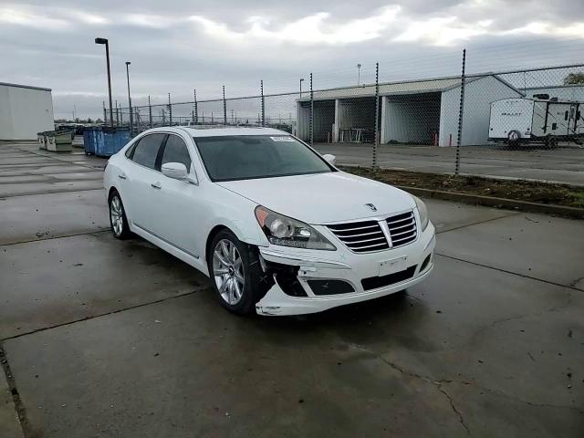 2013 Hyundai Equus Signature VIN: KMHGH4JH5DU064421 Lot: 49272045