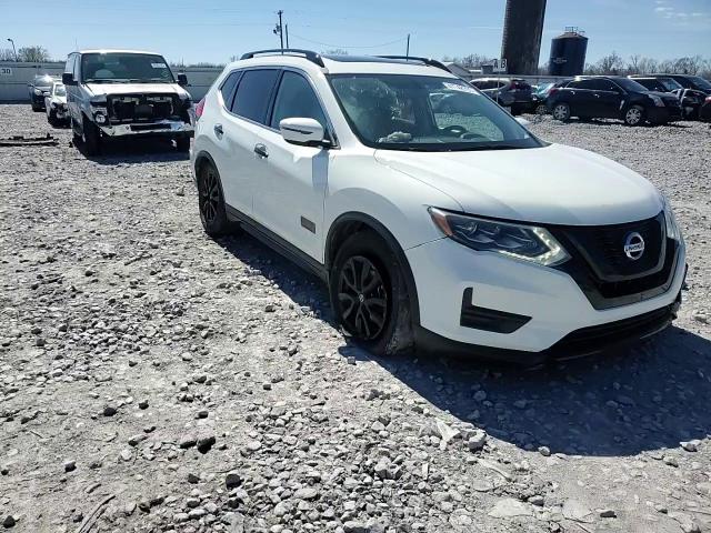 2017 Nissan Rogue - Image 11